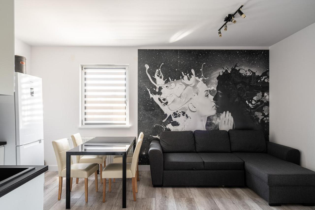 Rentplanet - Apartamenty Na Grobli ヴロツワフ エクステリア 写真