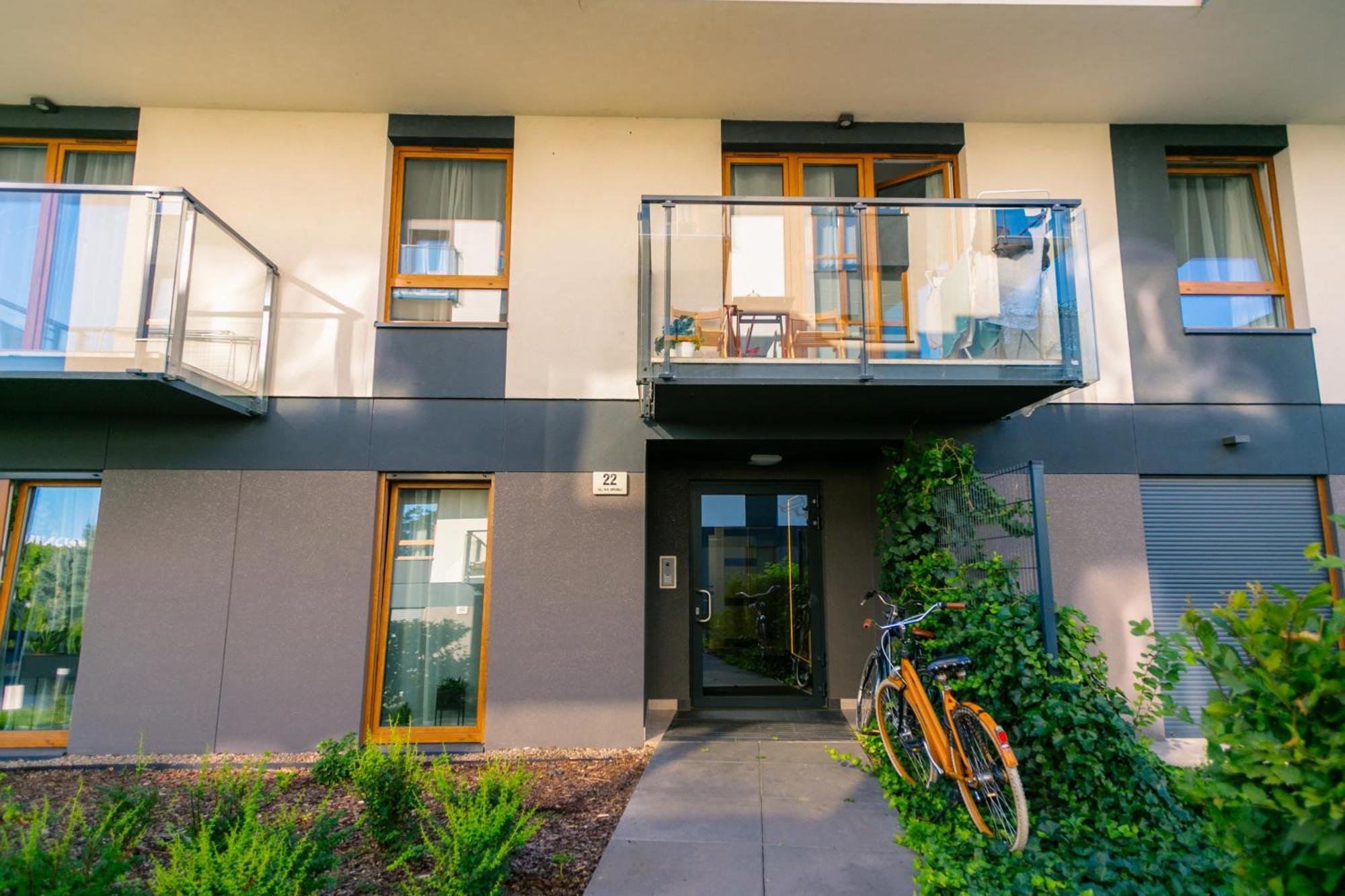 Rentplanet - Apartamenty Na Grobli ヴロツワフ エクステリア 写真